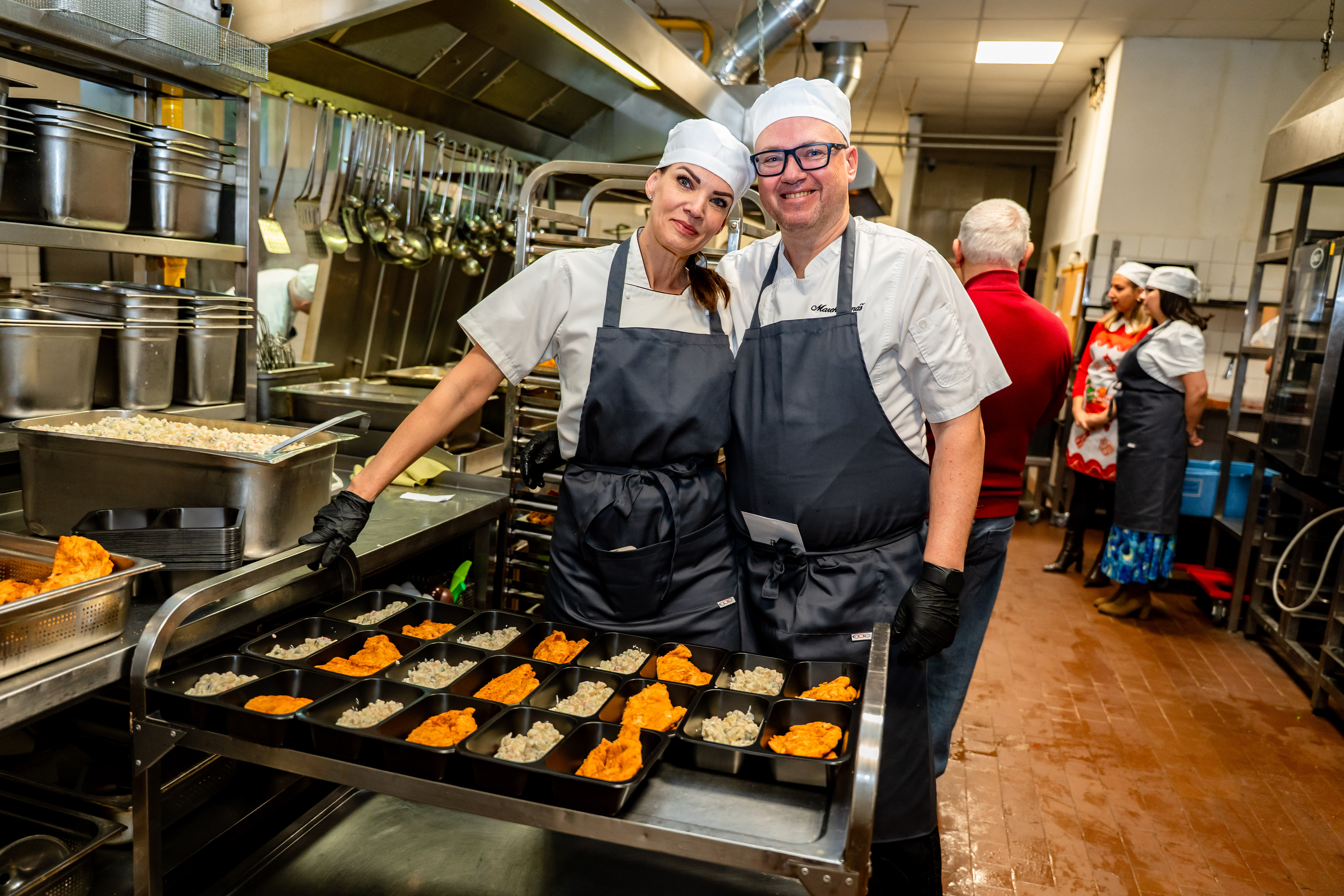 Tradicne charitativne podujatie Vianocne varenie pre seniorov-24